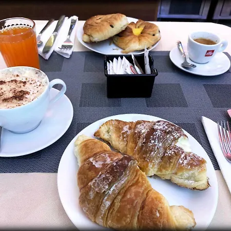 Hotell Palestro Palace 3*