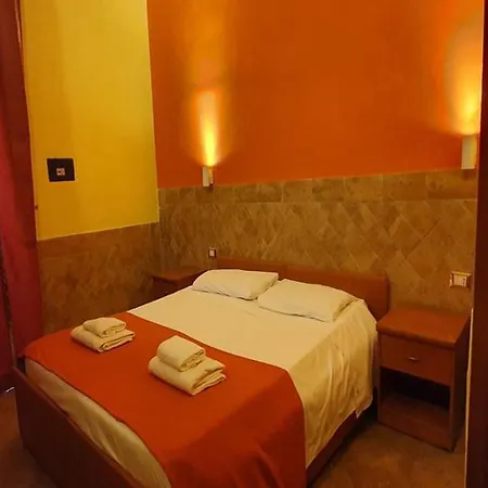 Hotell Palestro Palace